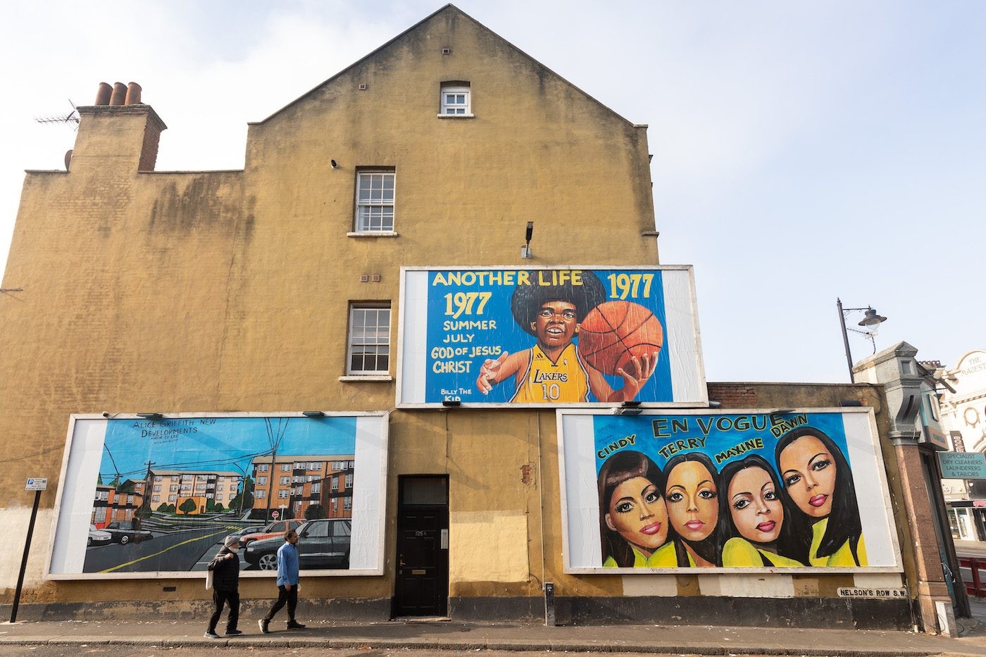 William Scott, 2021, a Studio Voltaire commission, image courtesy of the artist and Creative Growth. Photo Benedict Johnson.