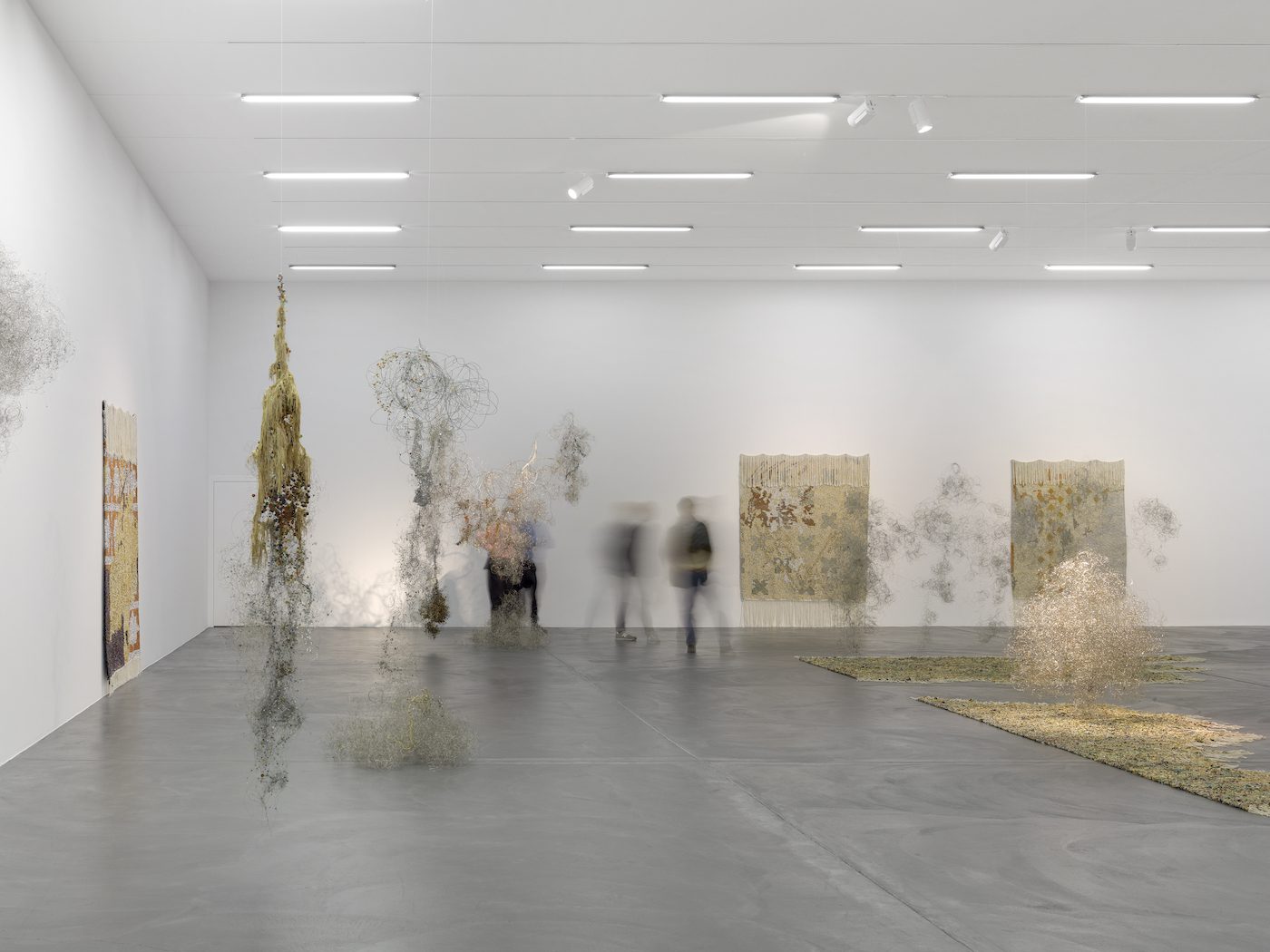 Igshaan Adams, Kicking Dust , Kunsthalle Zürich, 2022, installation view, photograph: Annik Wetter
