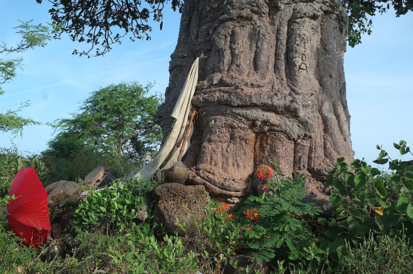 Ré-imaginer le passé – Group Show