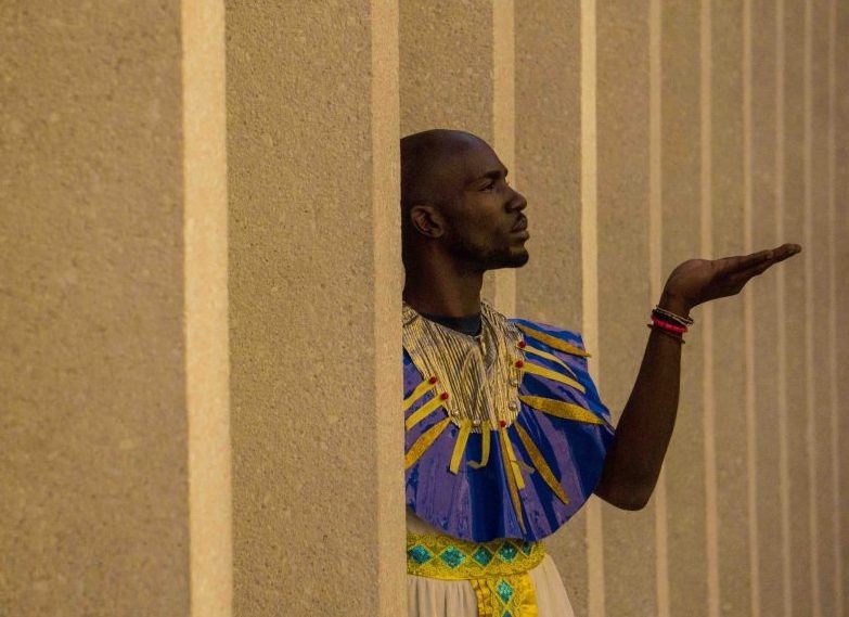 Breaking the Mould: New Signatures from the Democratic Republic of Congo