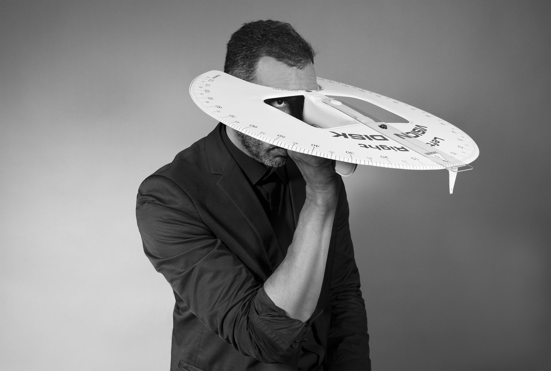 How To Disappear – Group Show