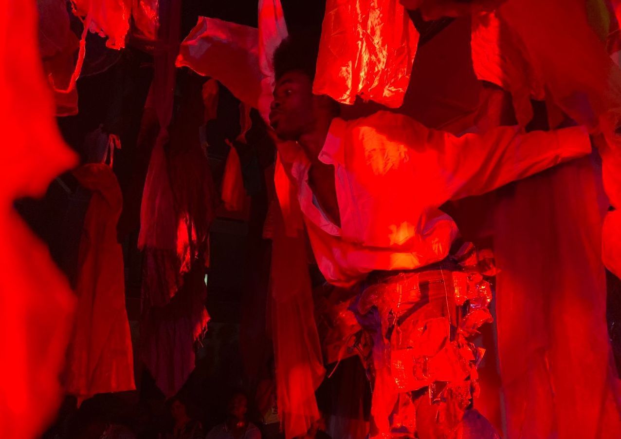 Toko zela lobi te: A Biennale Fed Up with Waiting for Tomorrow - Contemporary And