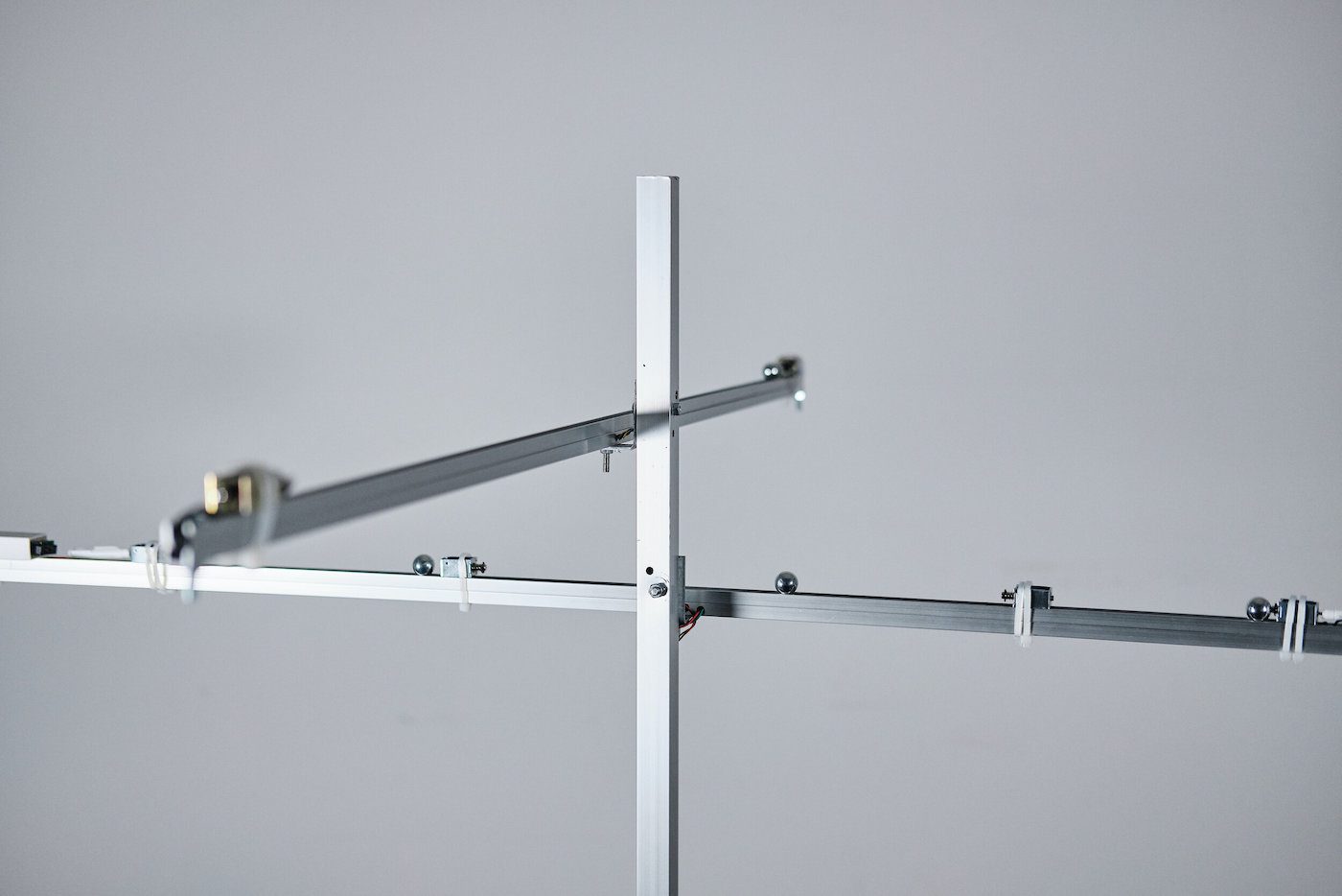 Hakeem Adam: Being Receptive to the Outside and in Contact with the Inside - Contemporary And