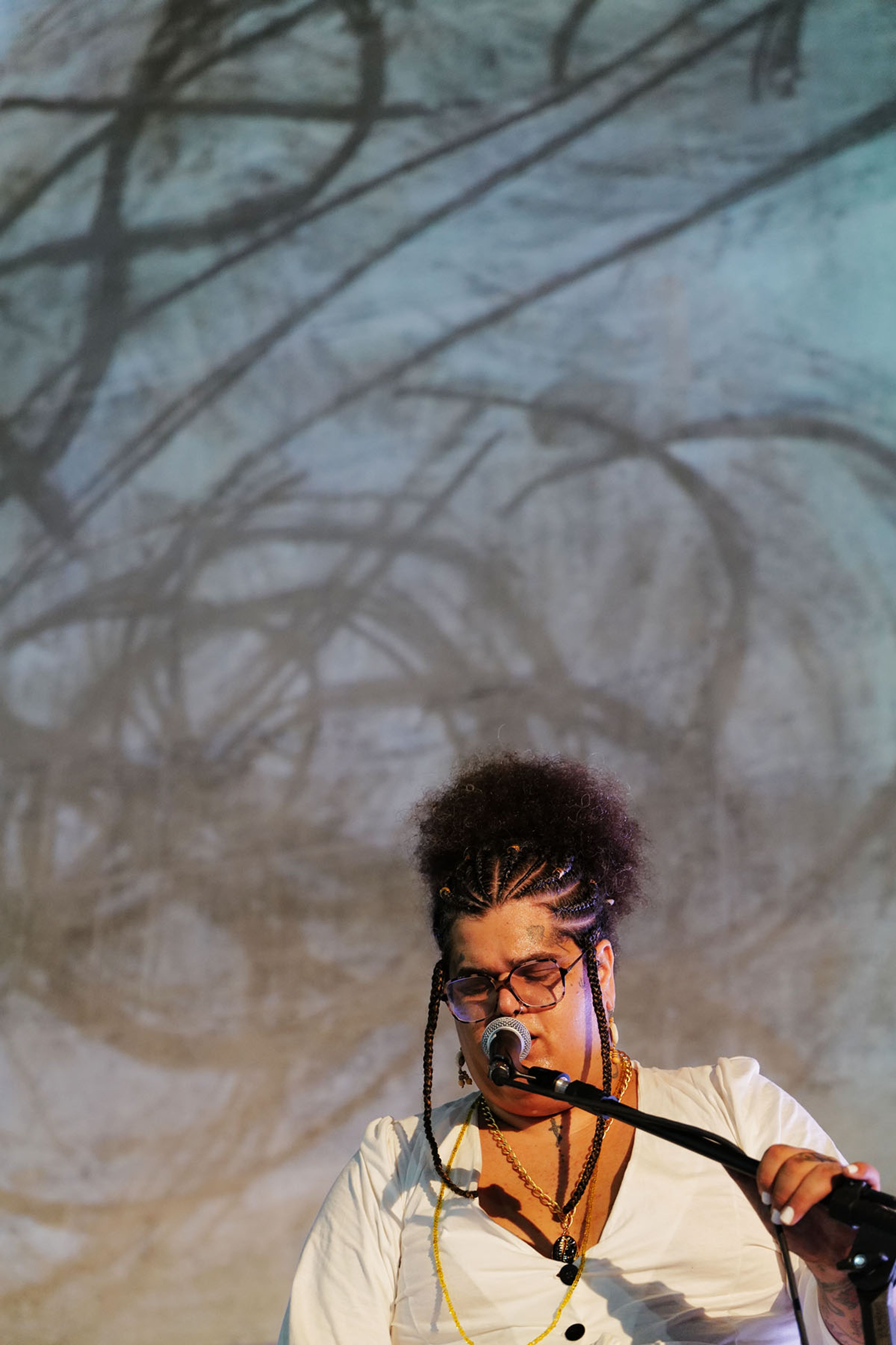 Abigail Campos Leal, performance at MIS Ceará, 2022. Press Photo