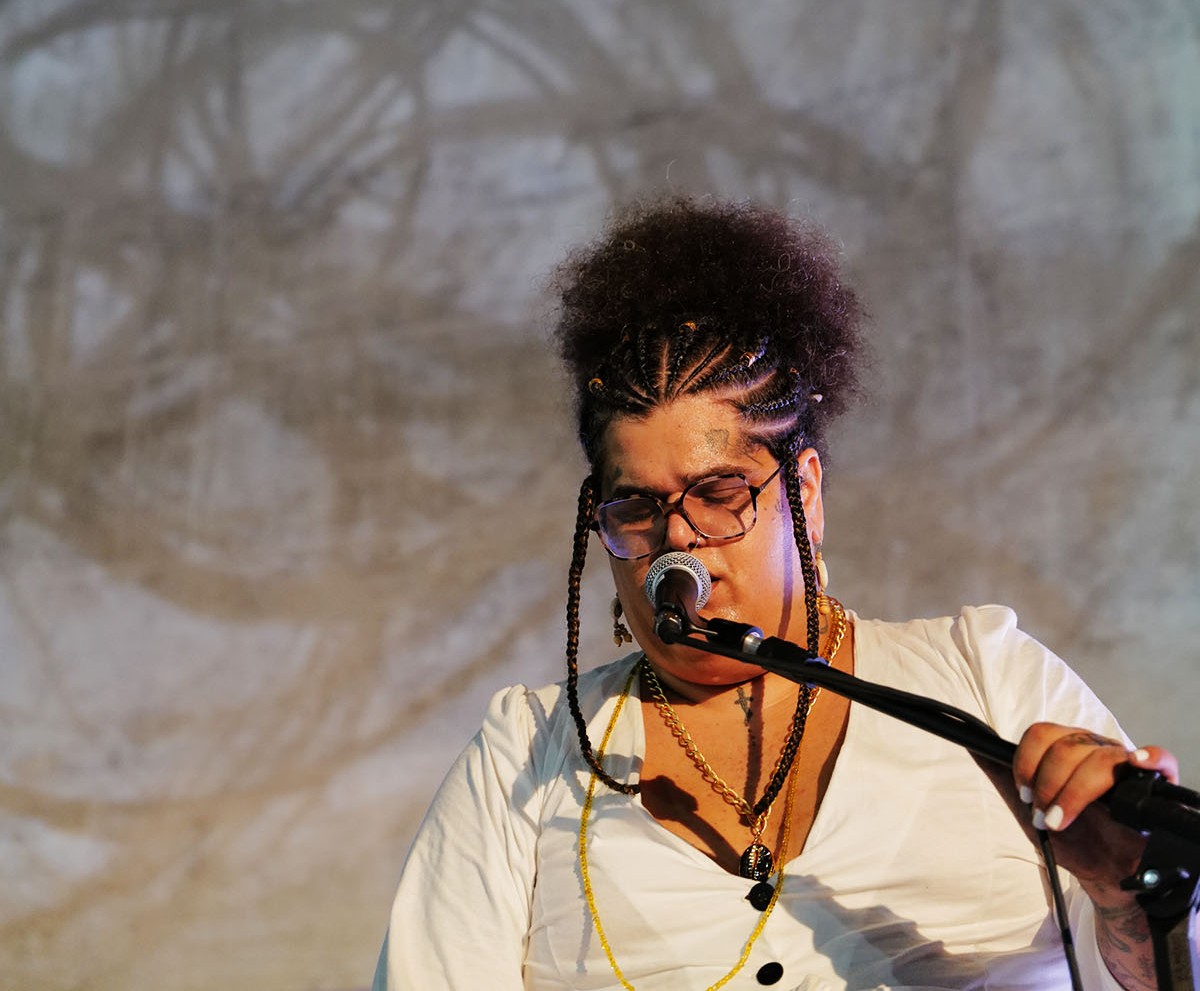 Abigail Campos Leal, performance at MIS Ceará, 2022. Press Photo