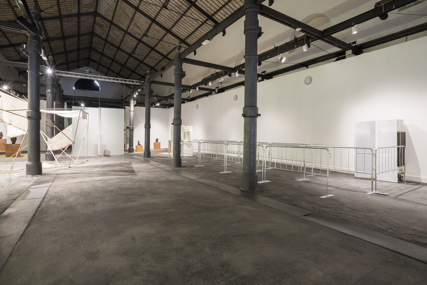 Christian Offmann. Installation View, SEDIMENTS. After Memory @ Mattatoio, Roma 2022 © SPAZIO GRIOT. Photo: Elia Buonora