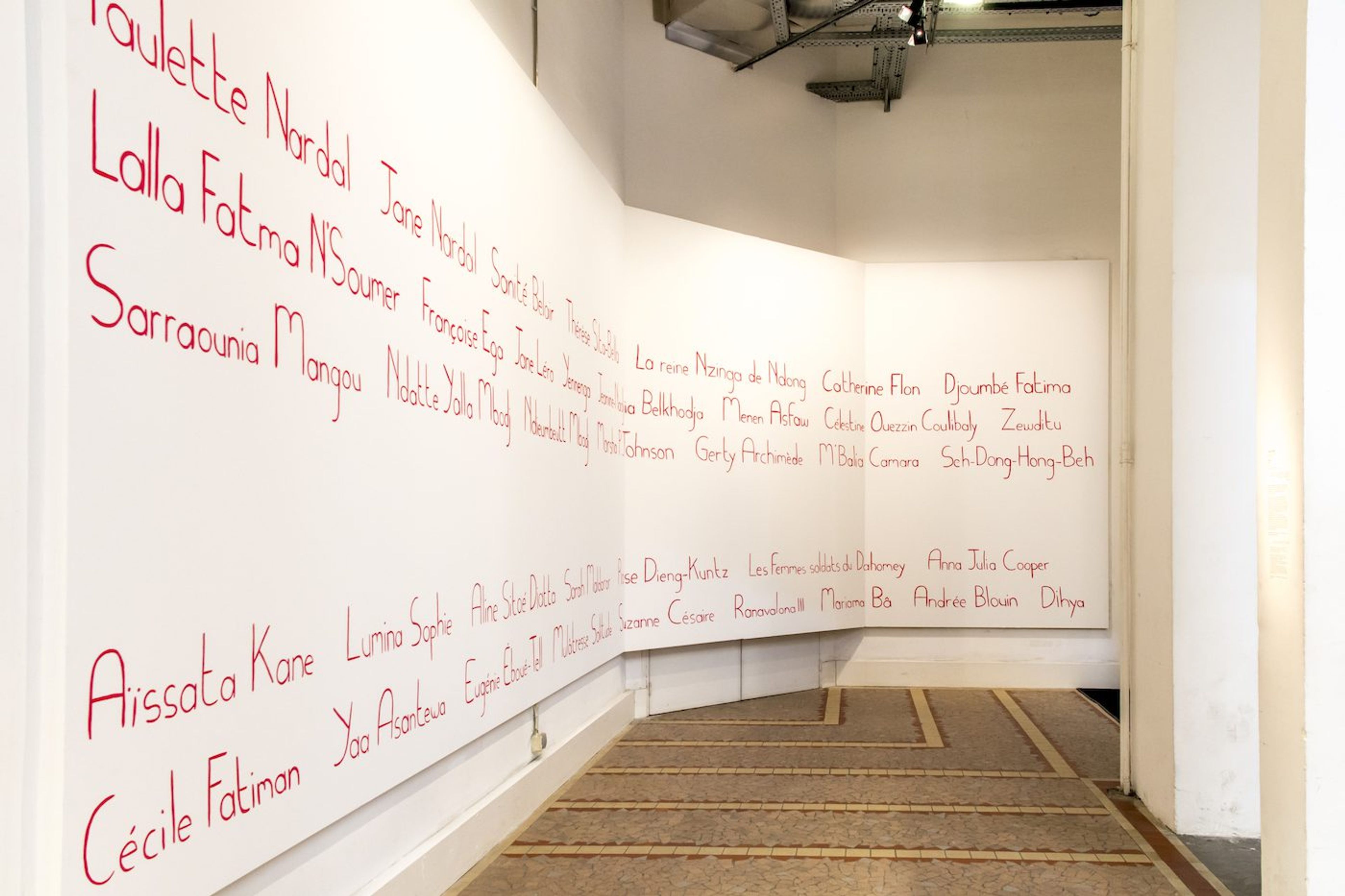 Installation View “Ce qui s’oublie et ce qui reste (What is forgotten and what remains)” from 9 Mar to 11 June 2021 at Palais de la Porte Dorée, Paris.
