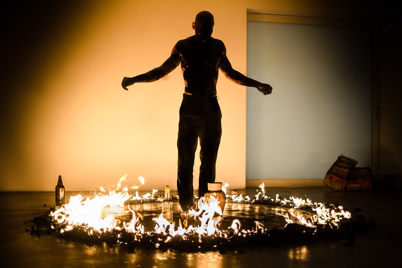 Malungo, 2016, Antônio Obá, Negros Indícios Exhibition​. Photo: Miguel Pinheiro