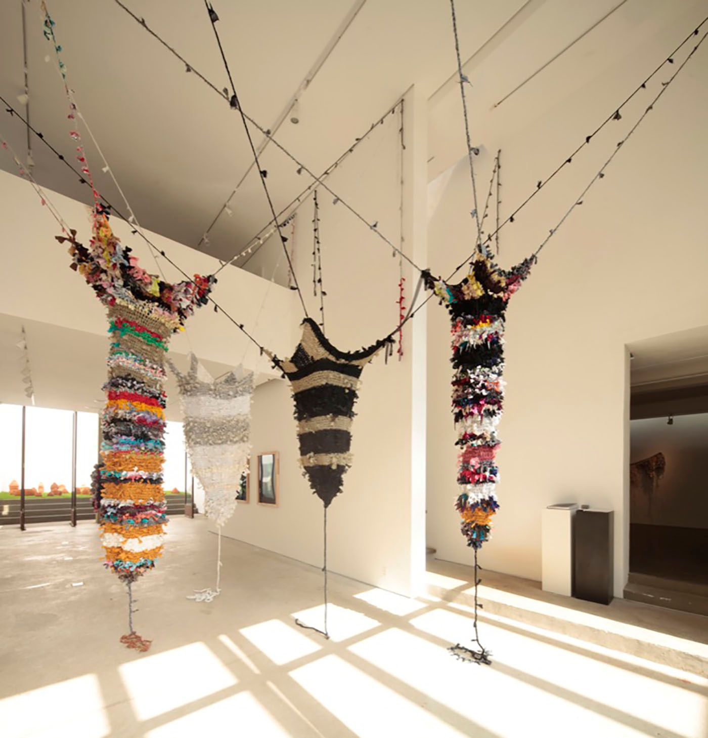 Casulos, Lidia Lisbôa. Foto: Gal Oppido.