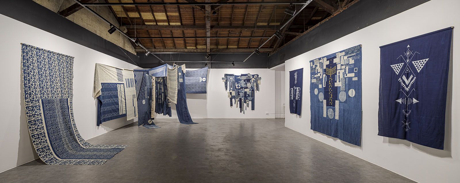 Installation view of Electric Dub Station: The Return of Tomorrow. Courtesy of the Museum of Contemporary Art of Panama (MAC). Alfredo J. Martiz / @ajmartizj.