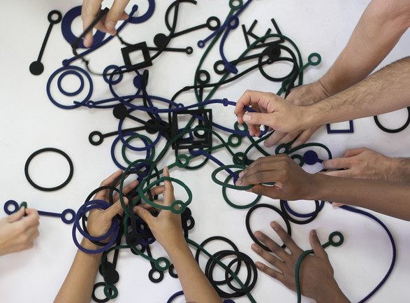 Politics of Sharing – On Collective Wisdom