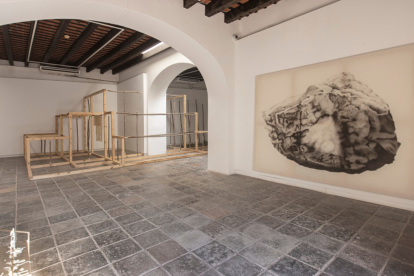 Jorge González, En la luz como ceniza: Las Cabañuelas, December 21, 2022 to February 17, 2023, Instituto de Cultura Puertorriqueña (ICP), San Juan, courtesy of the artist and the Embassy, San Juan. Photo: Raquel Perez-Puig