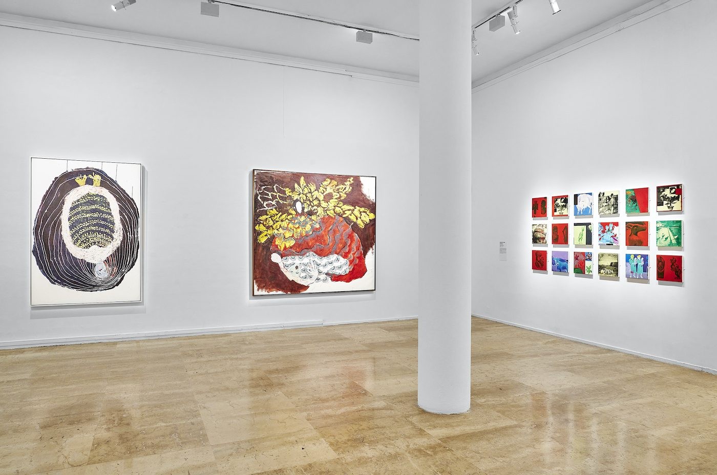Portia Zvavahera (left, center); Kudzanai-Violet Hwami (right). “The Power Of My Hands”, Musée d’Art Moderne de la ville de Paris, 2021. Photo: Pierre Antoine