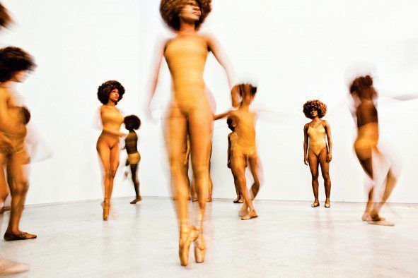 LORNA SIMPSON