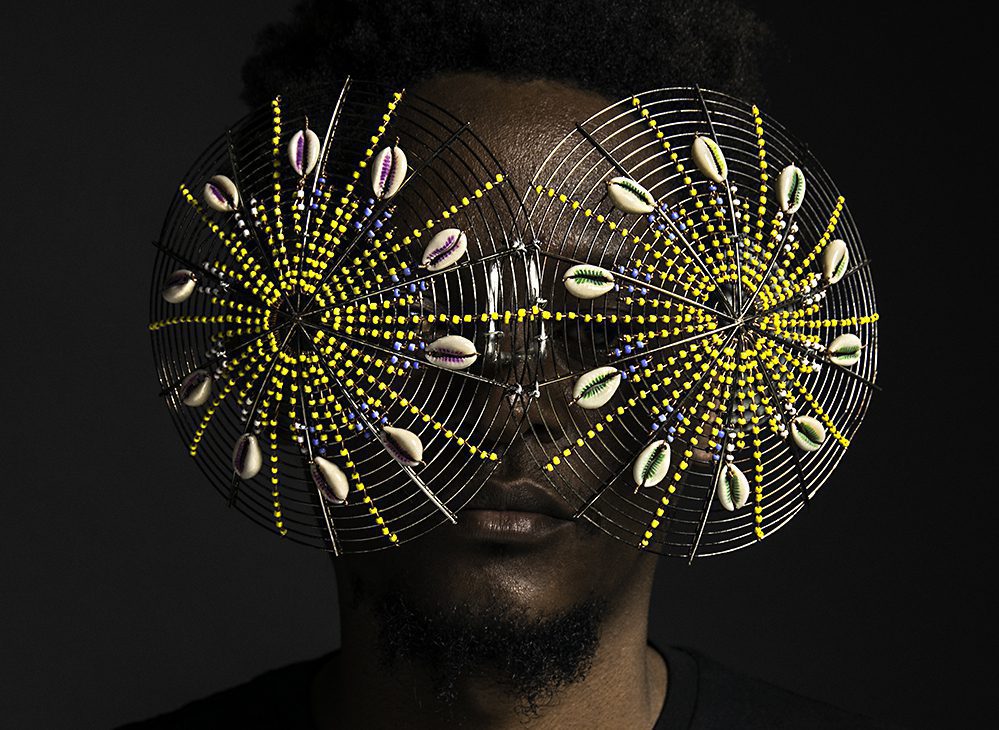 Cyrus Kabiru: Macho Mbadala