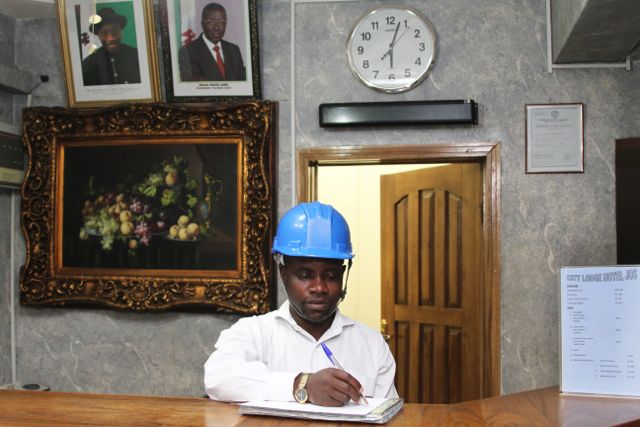 Life Performs Itself - Contemporary And