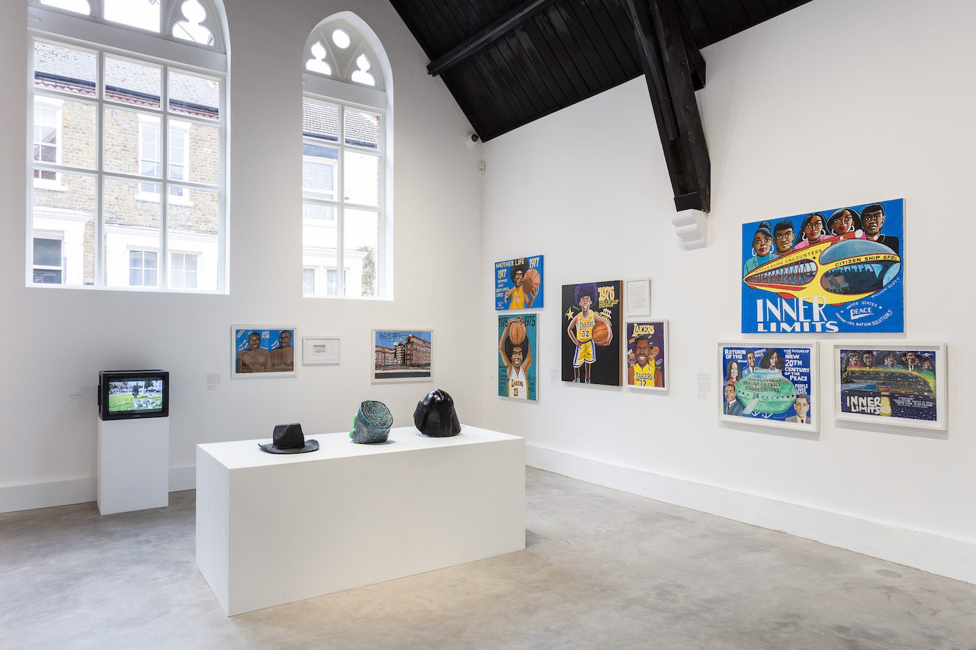 William Scott, 2021, Installation view, Studio Voltaire. Photo Mark Blower.