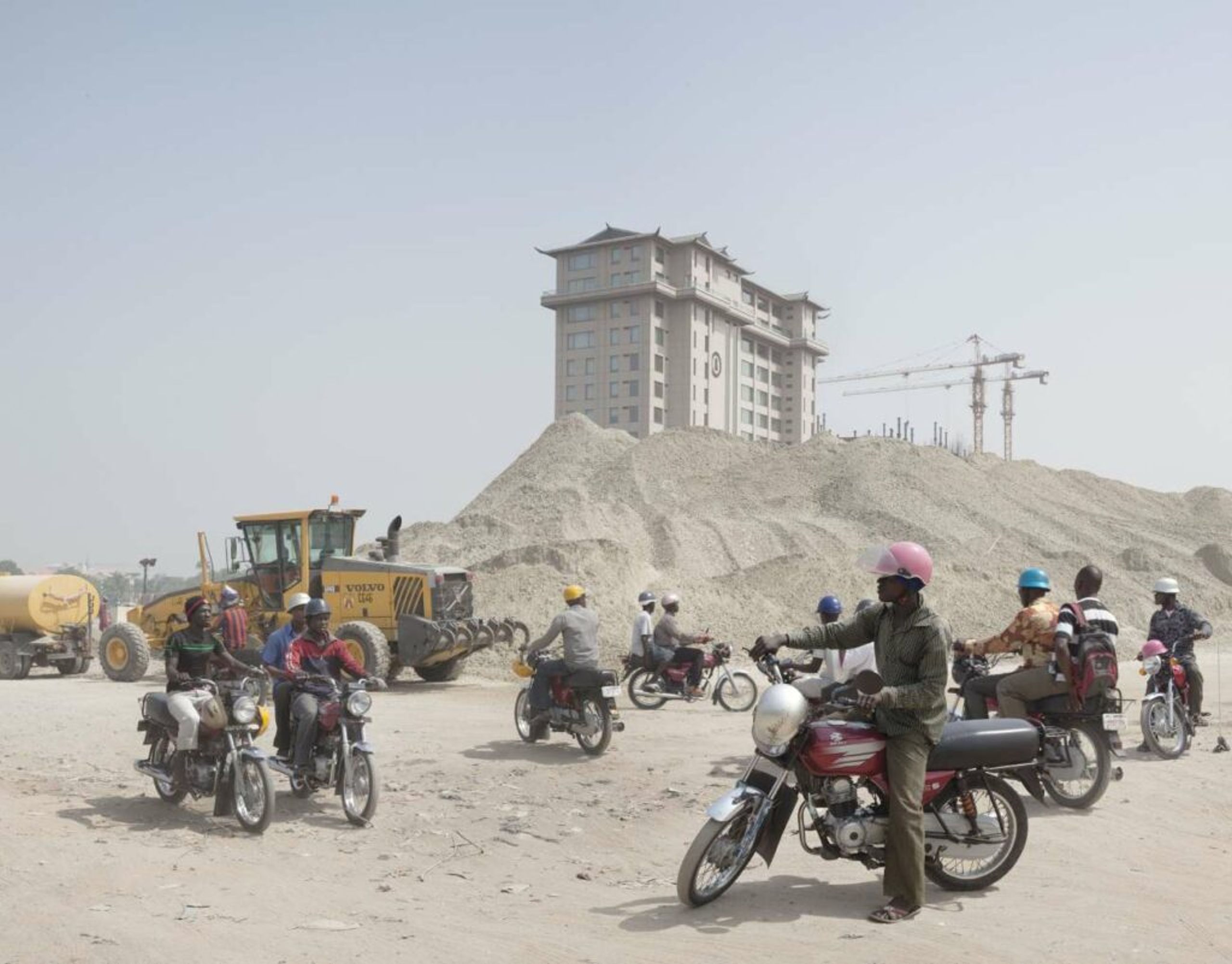 Africa Junctions, Oniru Estate, Lagos, Nigeria. Photograph by Lard Buurman, 2009/2013 