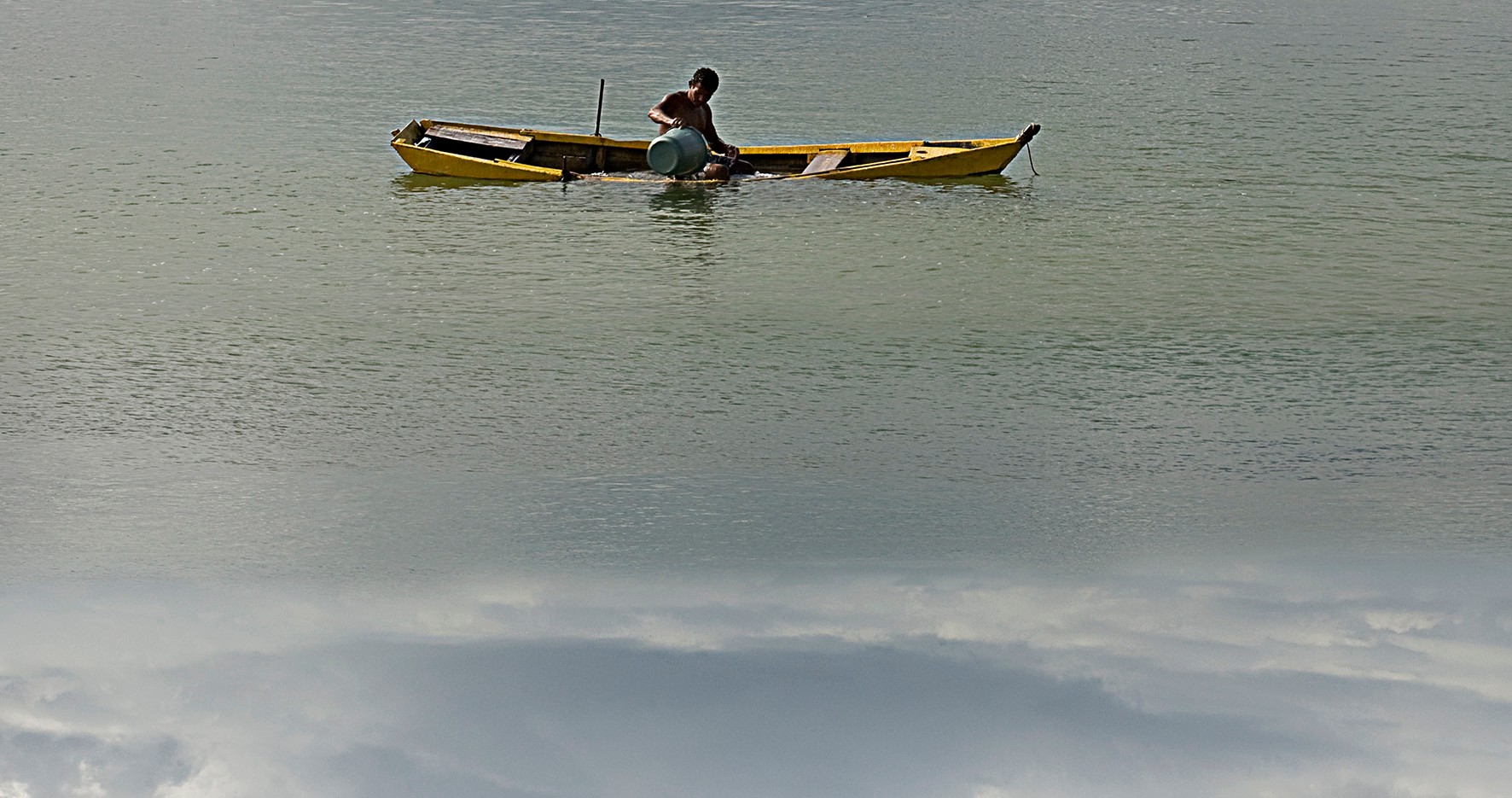 Caption: Águas, 2010, Caetano Dias, Negros Indícios Exhibition.