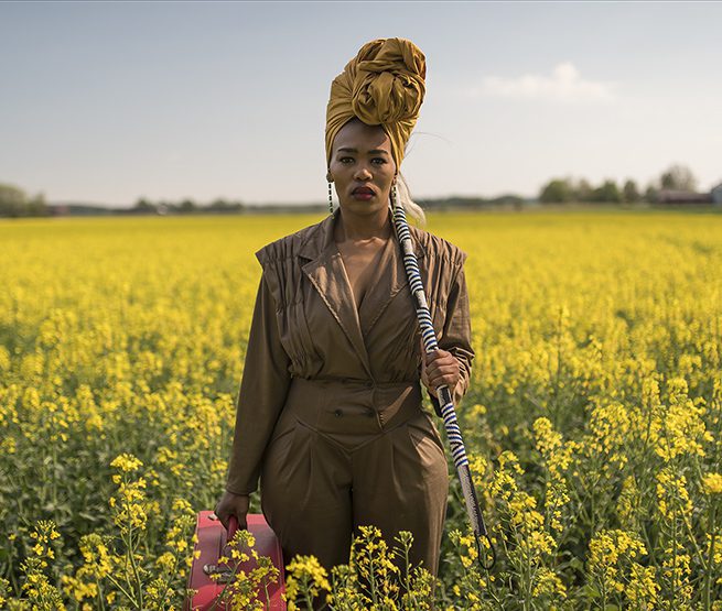 Lhola Amira : LAGOM – Breaking Bread with The Self-Righteous