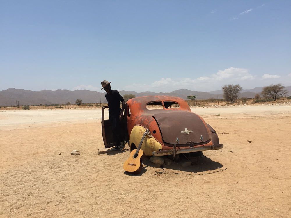 Decolision #1 with Keziah Jones