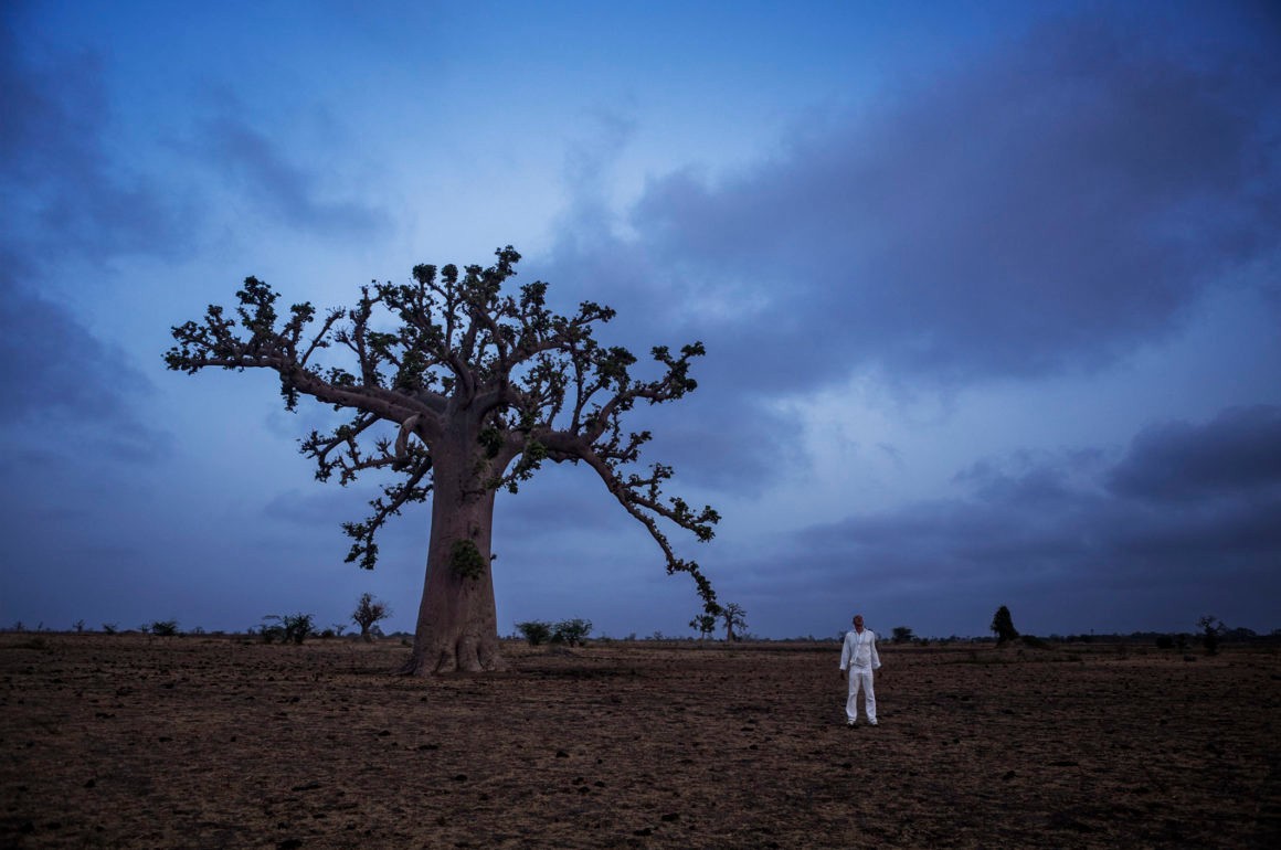 Senhor dos caminhos: Ayrson Heráclito no MAC Niterói