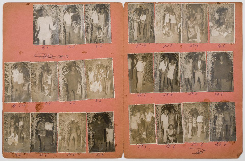Malick Sidibé: Chemises