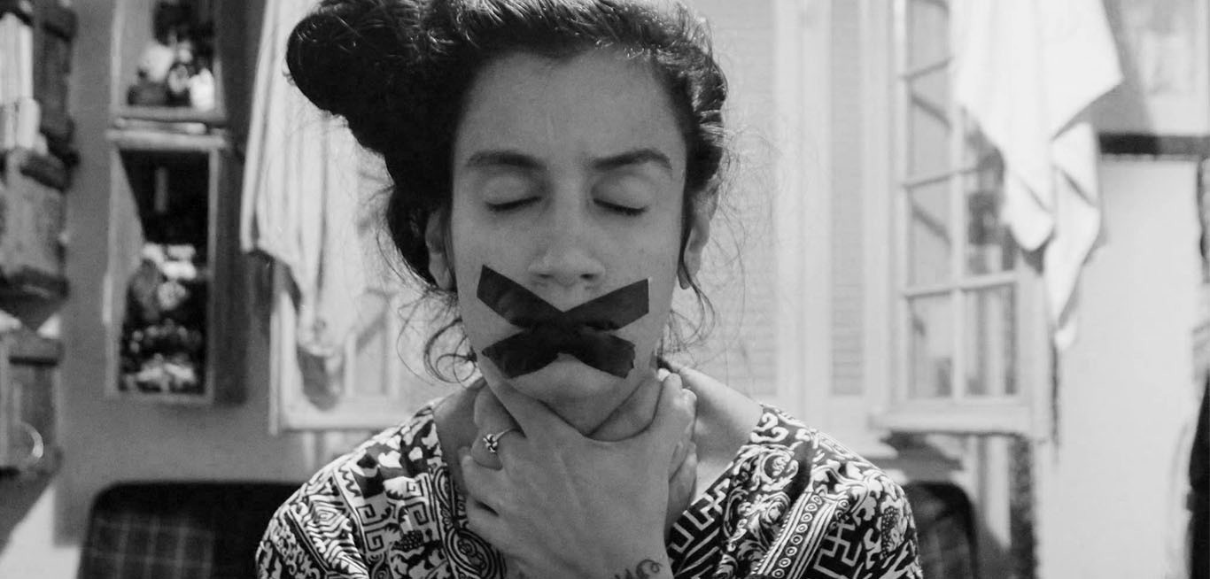 Práticas curatoriais e feminismos anticoloniais