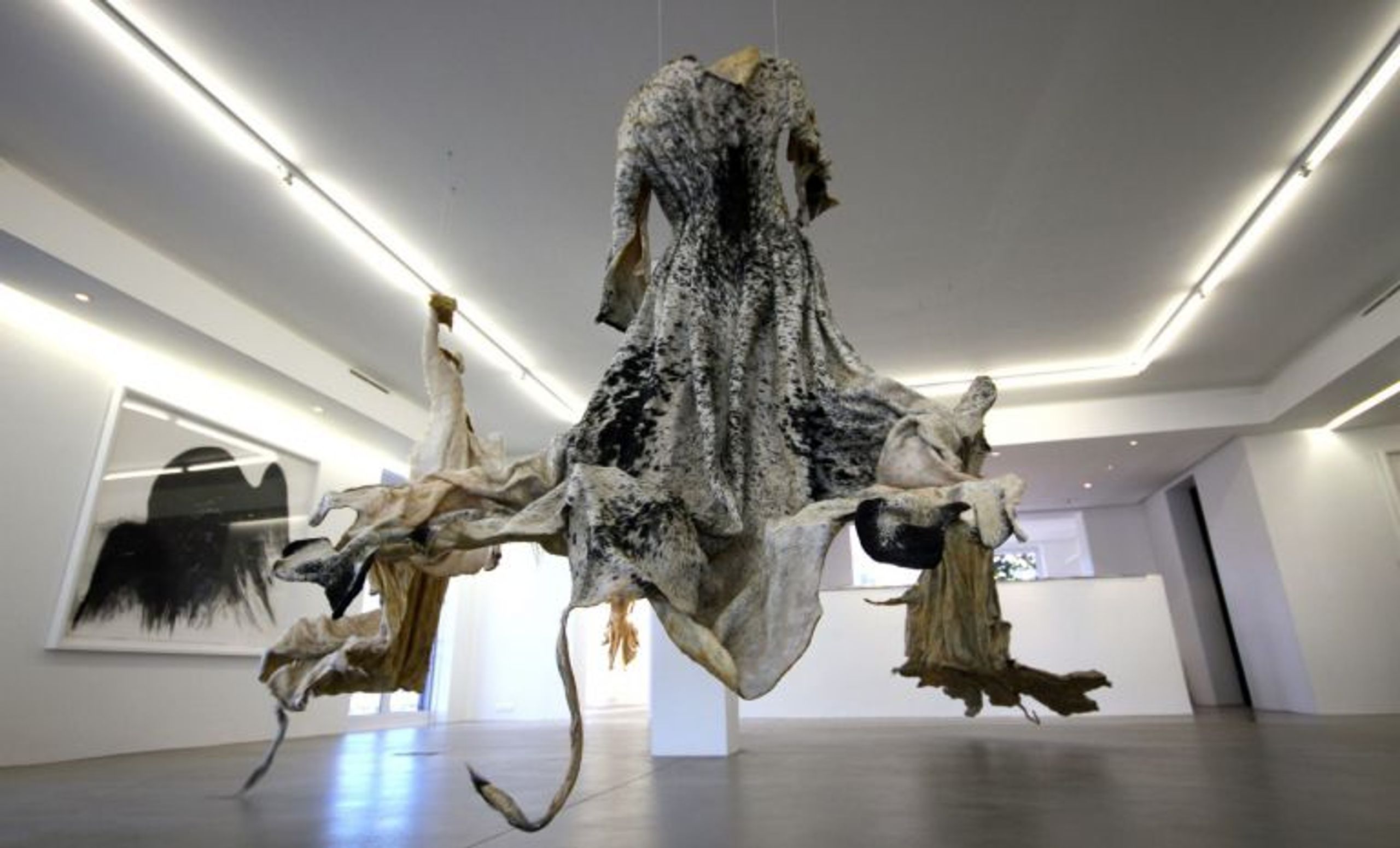 Nandipha Mntambo: Material Value