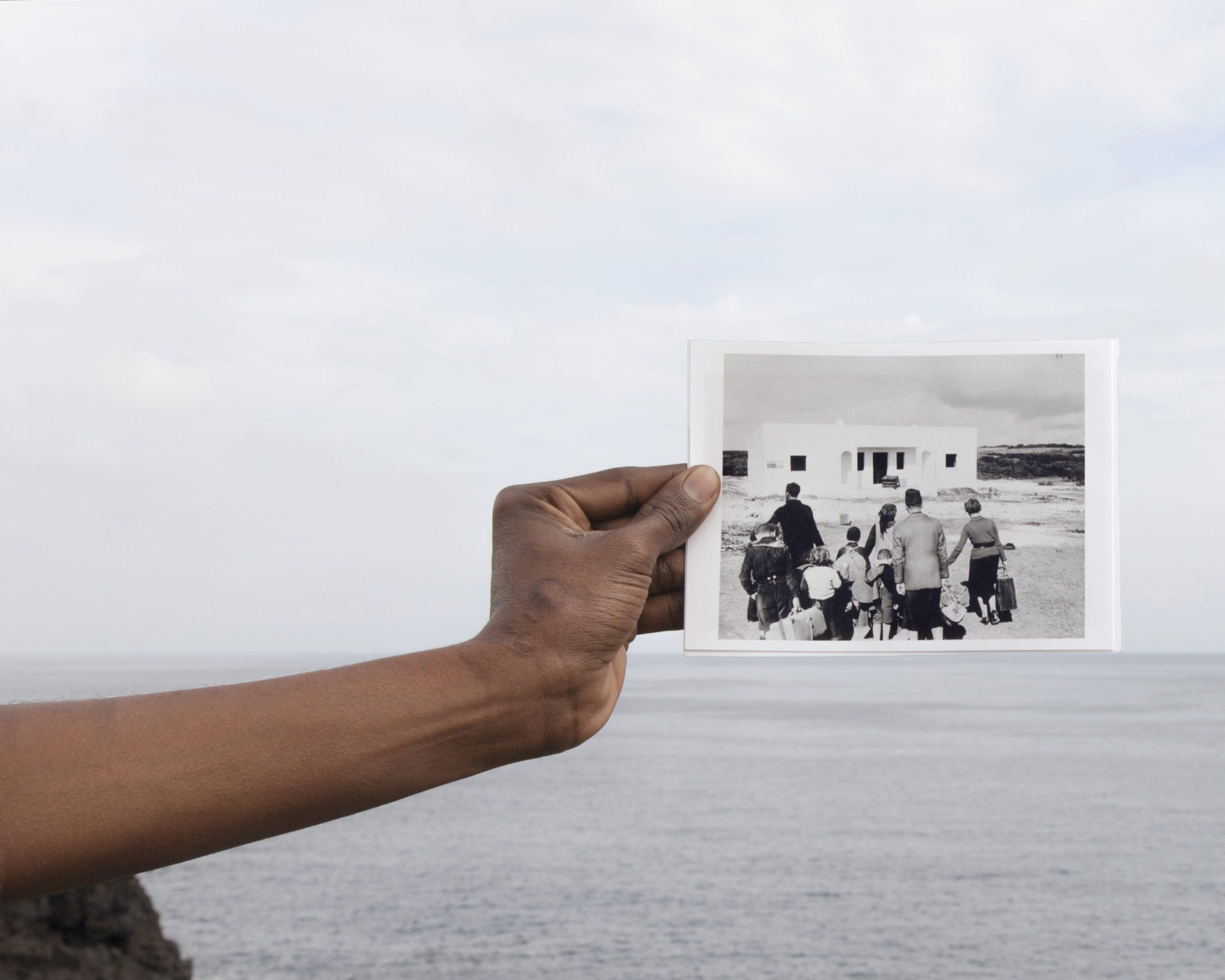 Dawit L. Petros: Spazio Disponibile