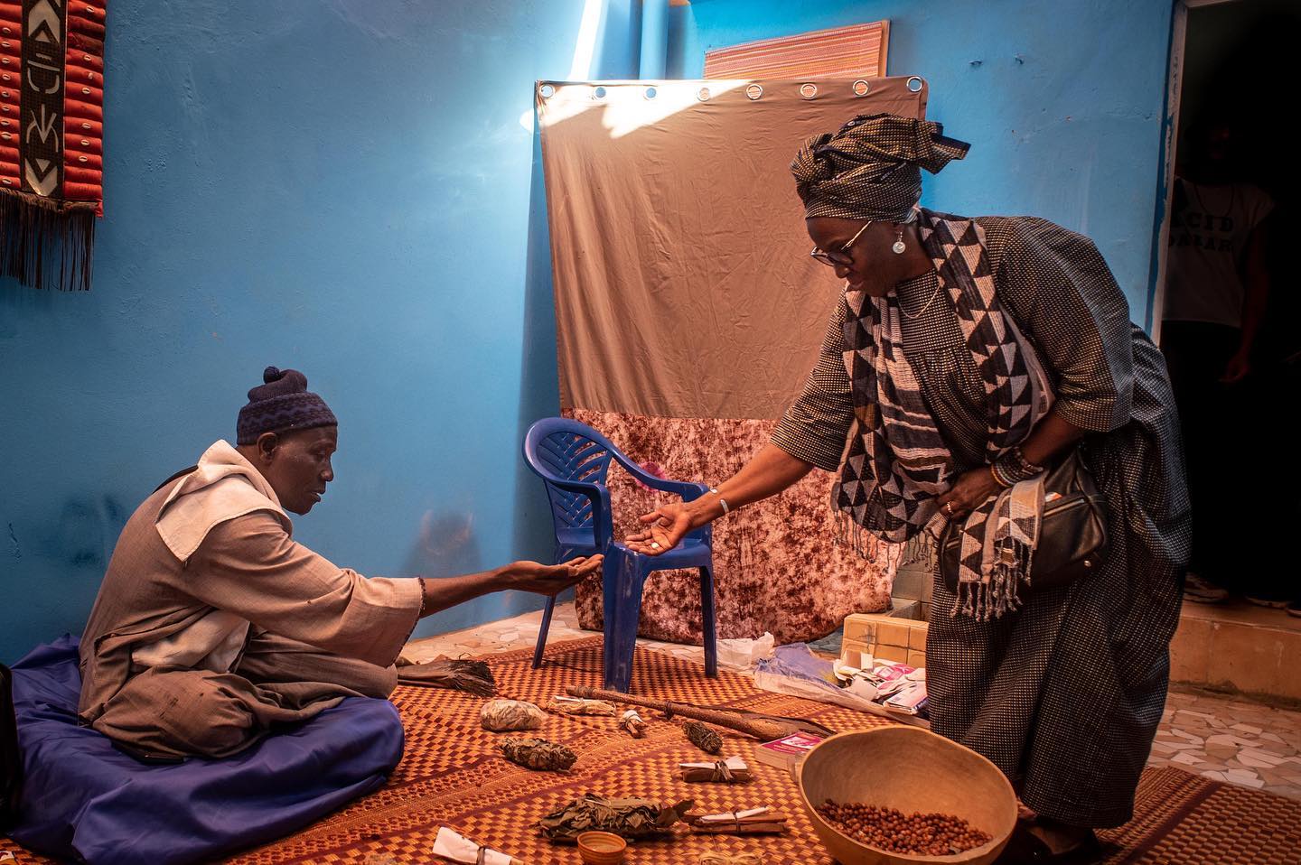 A project by Nyabinghi Lab co-produced by HAU Hebbel am Ufer, Kunstraum Kreuzberg/Bethanien, Nyabinghi Lab, KENU – LAB’Oratoire des Imaginaires and Chimurenga.
Funded by the TURN2 Fund of the German Federal Cultural Foundation and the Federal Government Commissioner for Culture and the Media. Photo:  Jean Baptiste Joire.