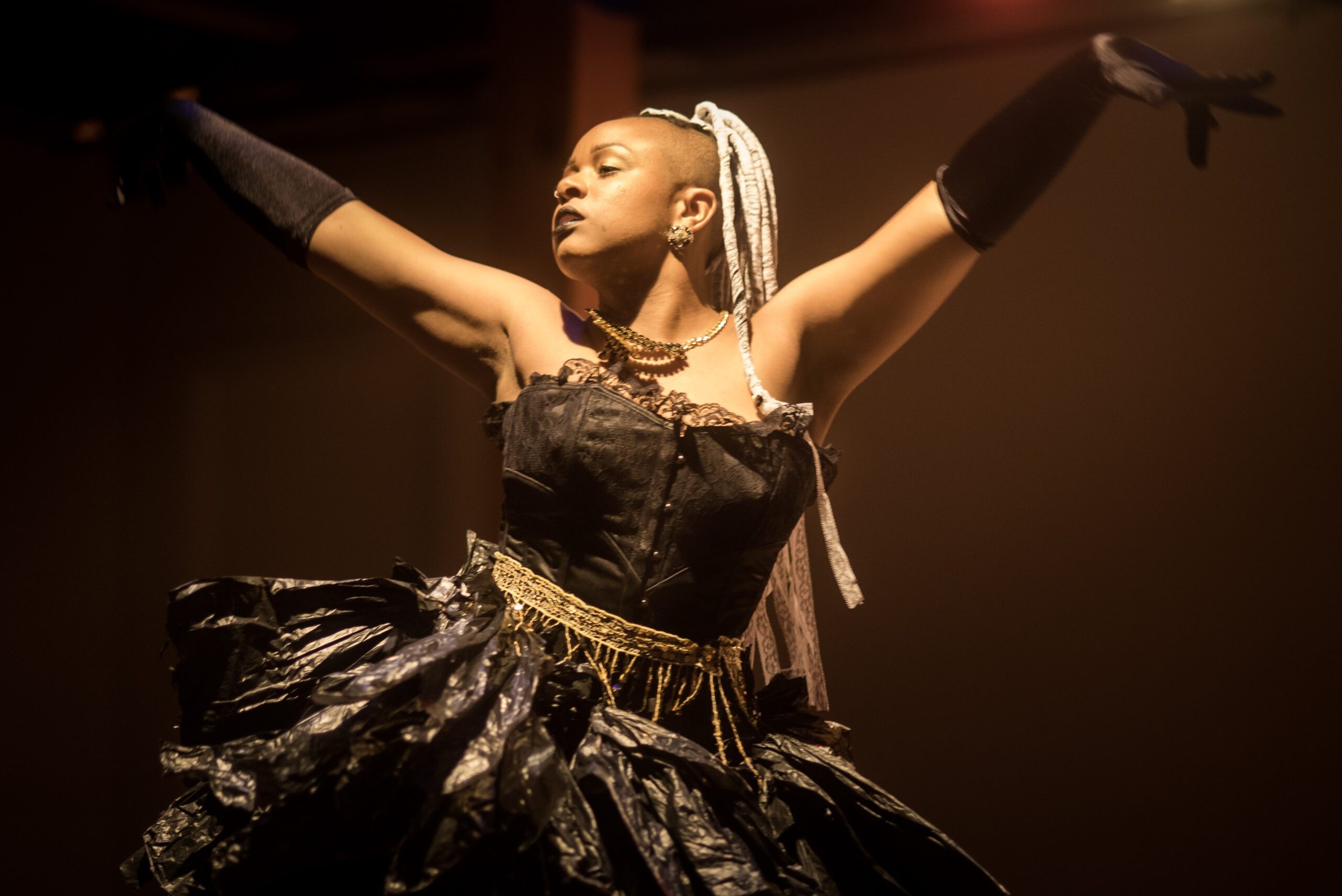 It Is Necessary to Be Able to Dream... - Contemporary And