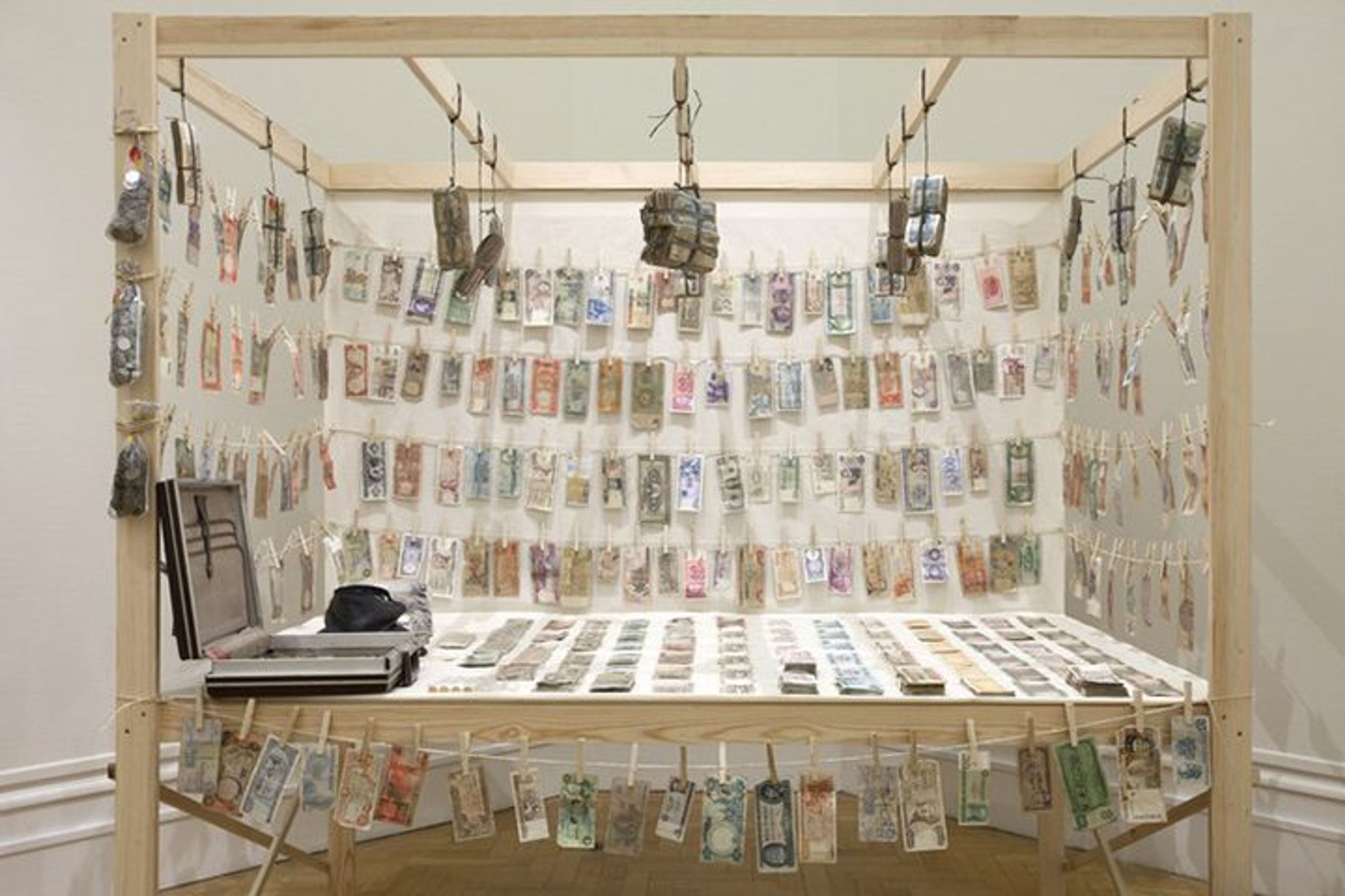 Meschac Gaba: Bank or Economy