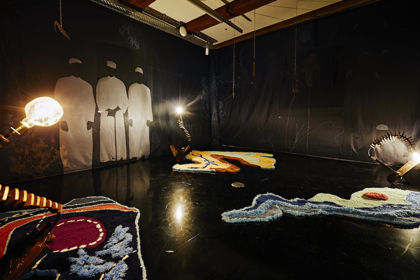 Installation “Mwiko // Home is a double-edged sword” Valerie Asiimwe Amani | AMANI kukita | kung’oa | Museum Schwedenspeicher © Museen Stade, Photo: Carsten Dammann