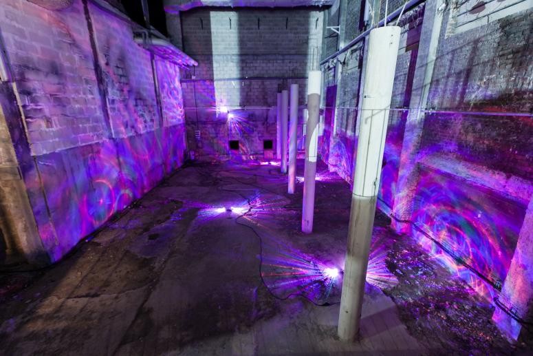 Le centre ne peut tenir – Group Show