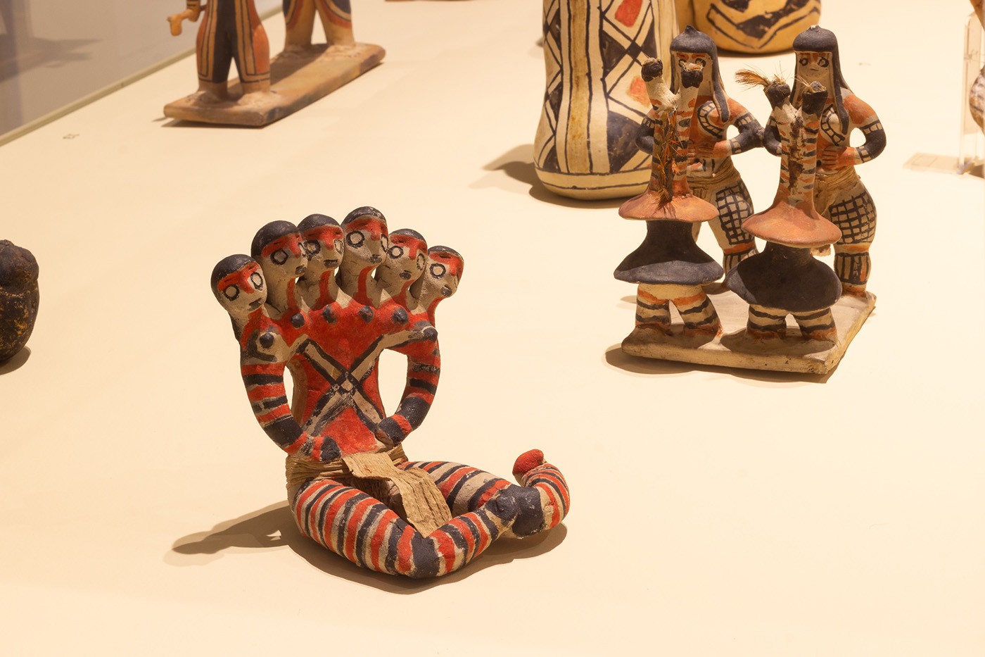 Karajá dolls. Museu do Índio Collection. Photo: Fábio Souza/MAM Rio