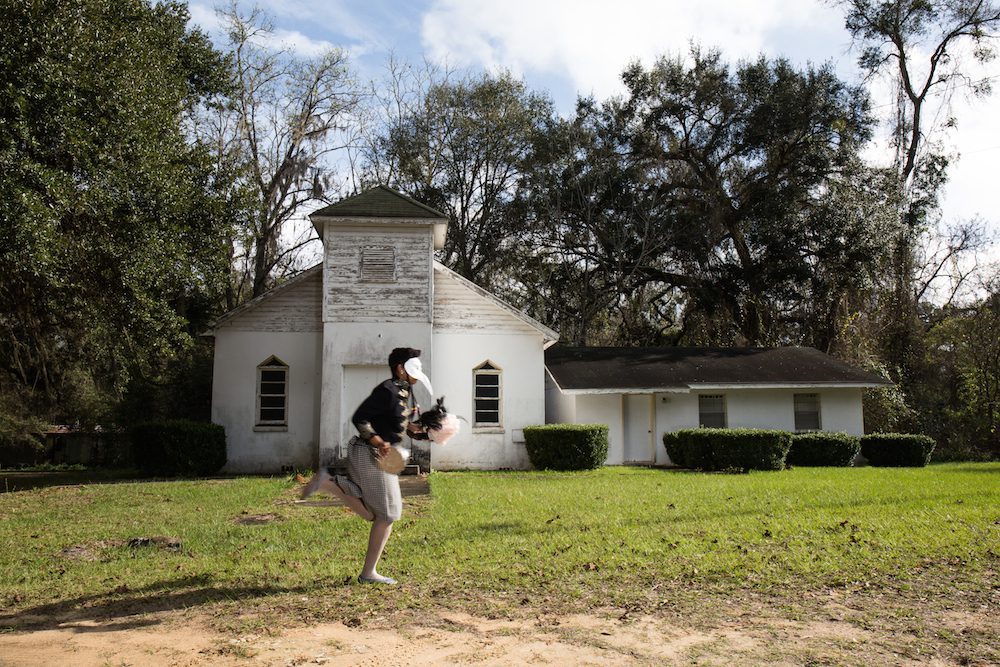 Traveling Through Unknown Territories - Contemporary And