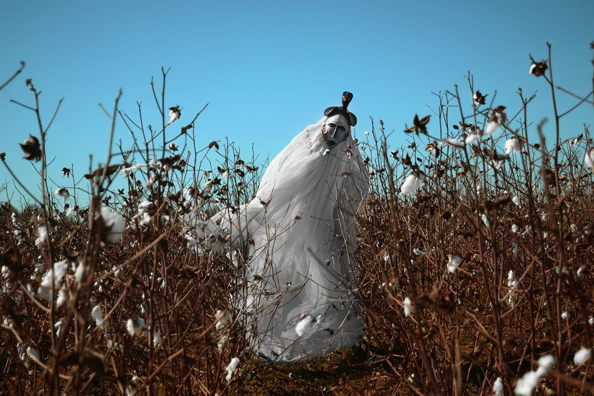 Lisandro Suriel, The Jumbee Parade, 50x86 cm, 2018. Photo: Lisandro Suriel.