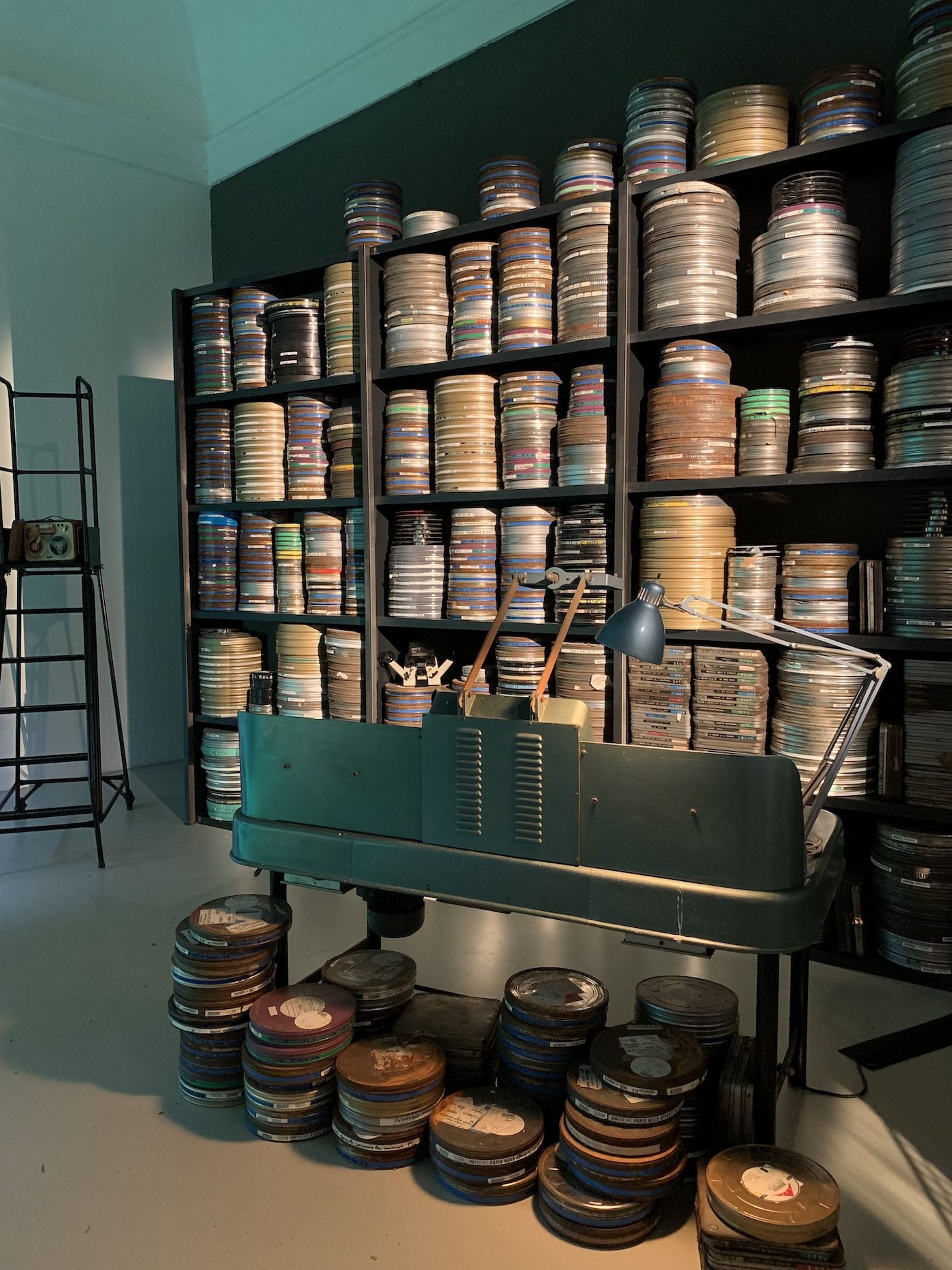 Zineb Sedira, Les rêves n’ont pas de titre/ Dreams have no titles, 2022. Installation view of the France Pavilion at 59th Venice Biennale. Photo: C&amp;