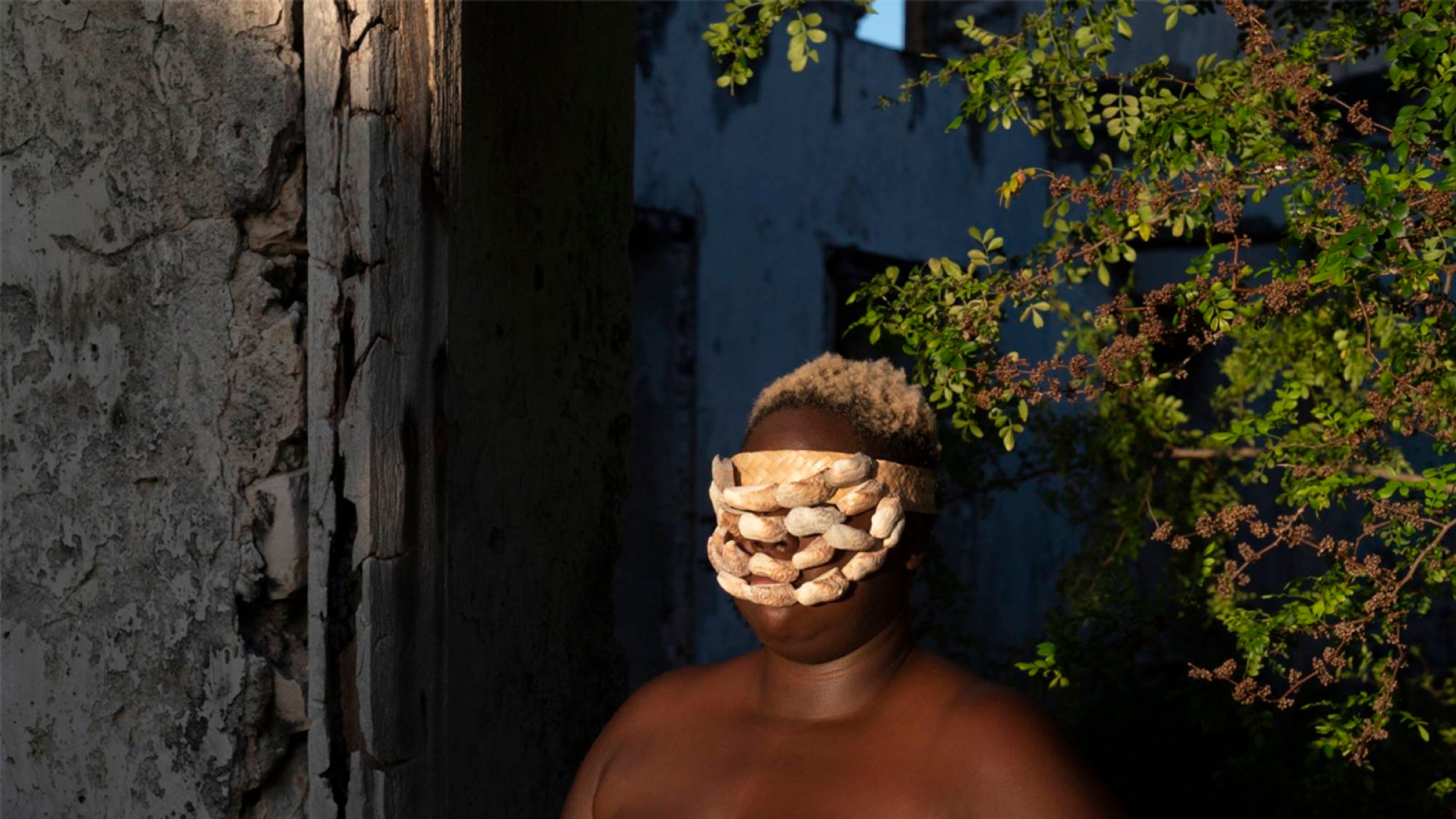 The Other Side Of The Pentaprism: Six Photographers In Conversation
