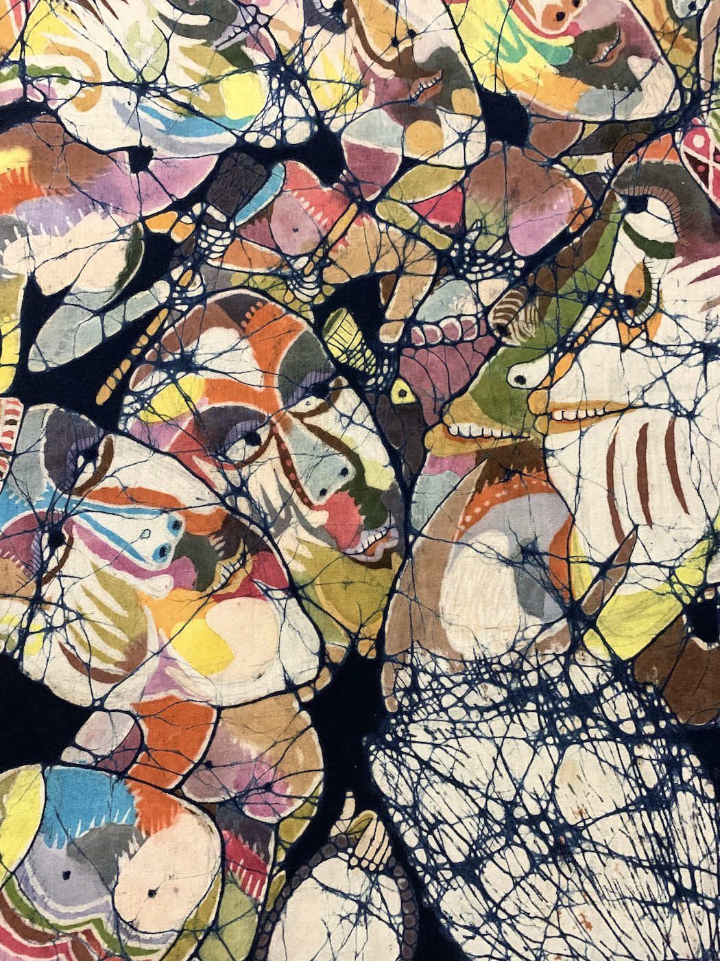 Sàngódáre Gbádégsin Àjàlá. Installation View of 60th Venice Biennale „Foreigners Everywhere“ at Arsenale. Photo: C&amp;