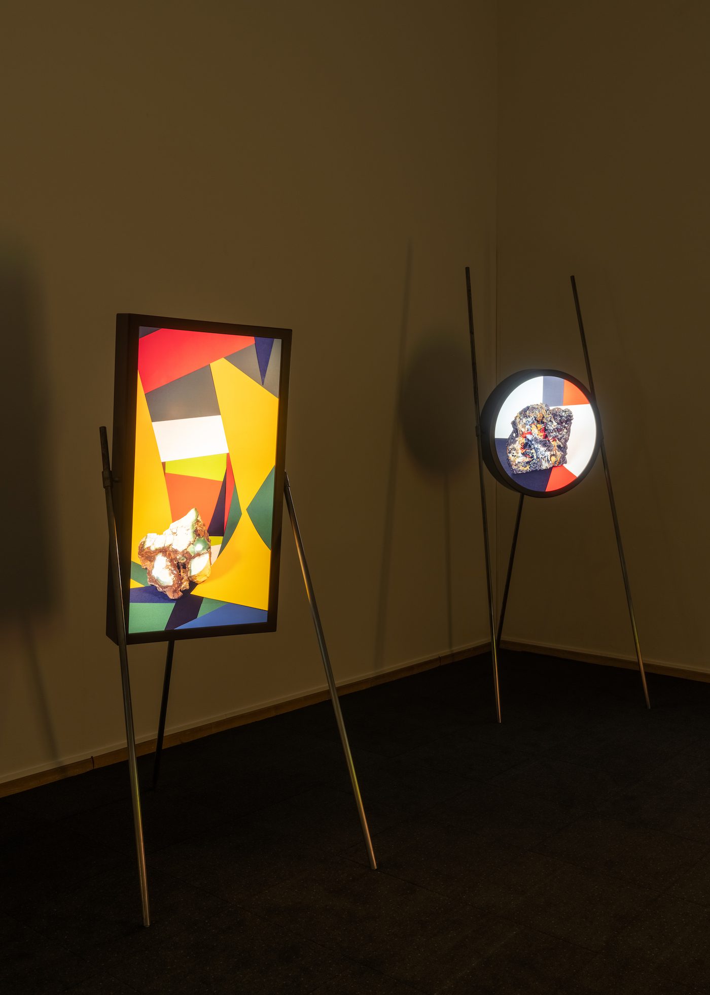 Michelle Eistrup, Mineral Emmisaries, 2021. Installation view, Seeds and Souls, Kunsthal Charlottenborg, 2023. Photo by David Stjernholm.