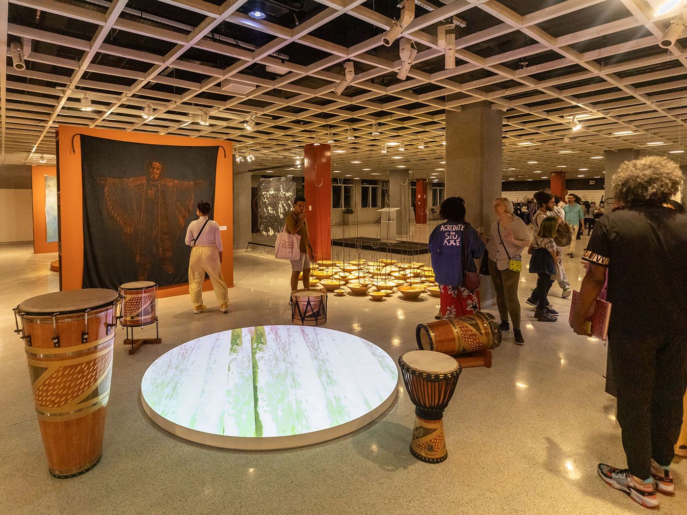 Installation view, opening of the exhibition Dos Brasis, 2023. Photo: Matheus José Maria