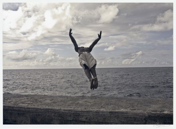 Navigating the Waves: Contemporary Cuban Photography