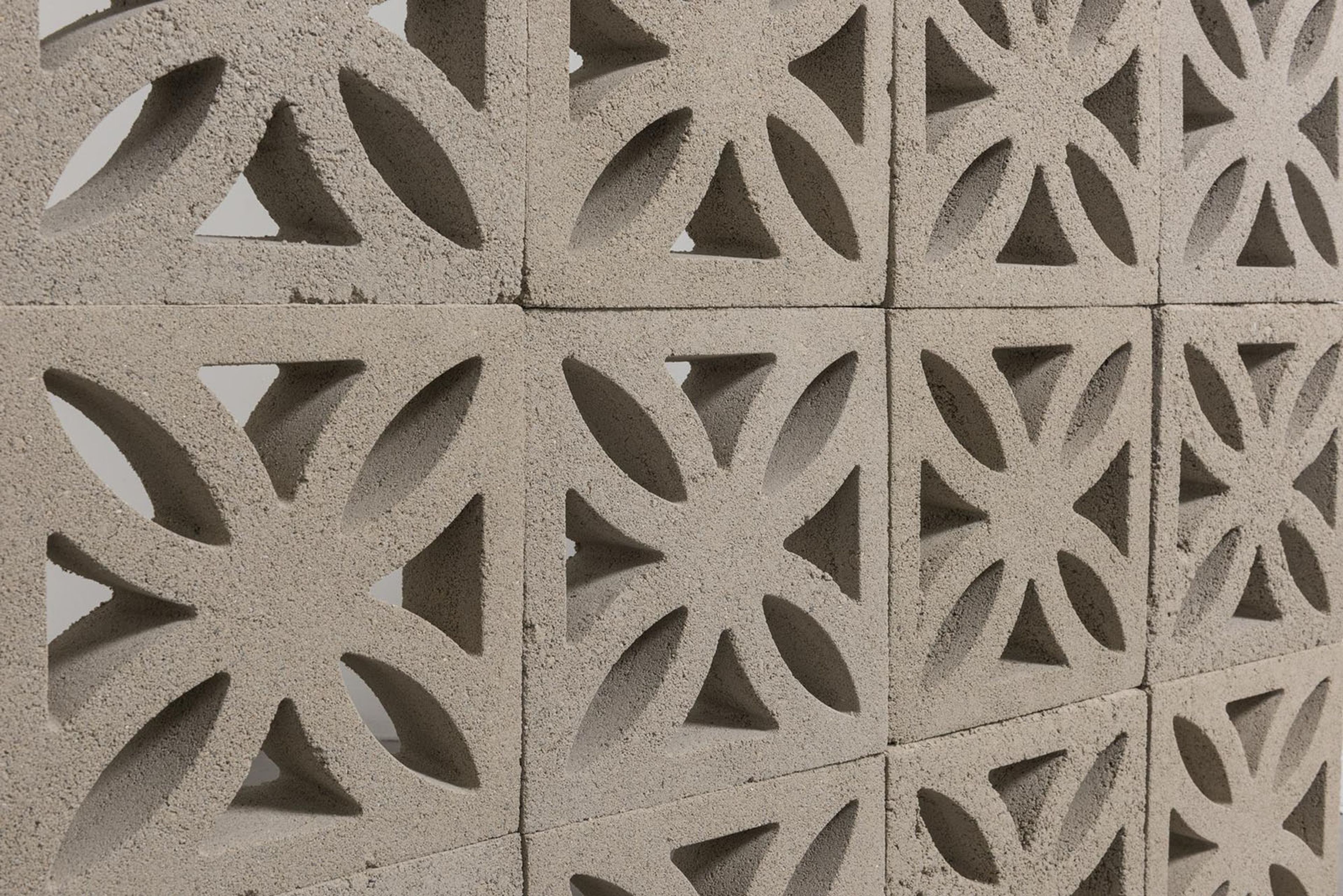 Mariana Ramos Ortiz: Sand as a Symbol of Structural Fragility