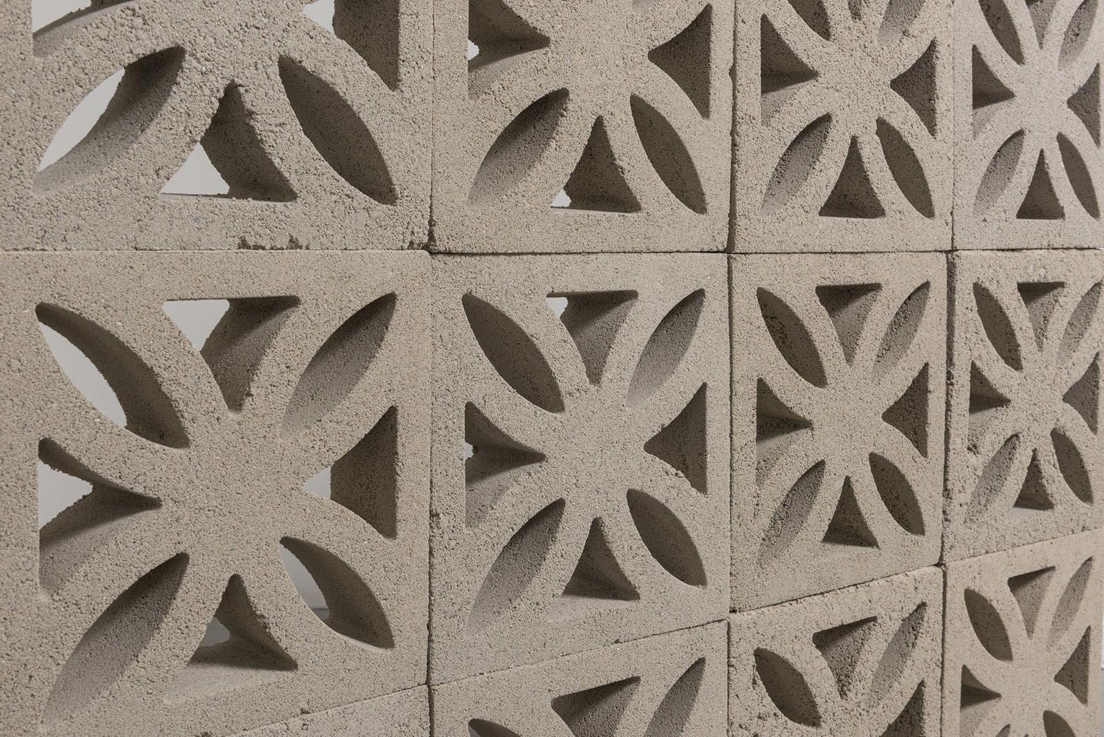 Mariana Ramos Ortiz: Sand as a Symbol of Structural Fragility