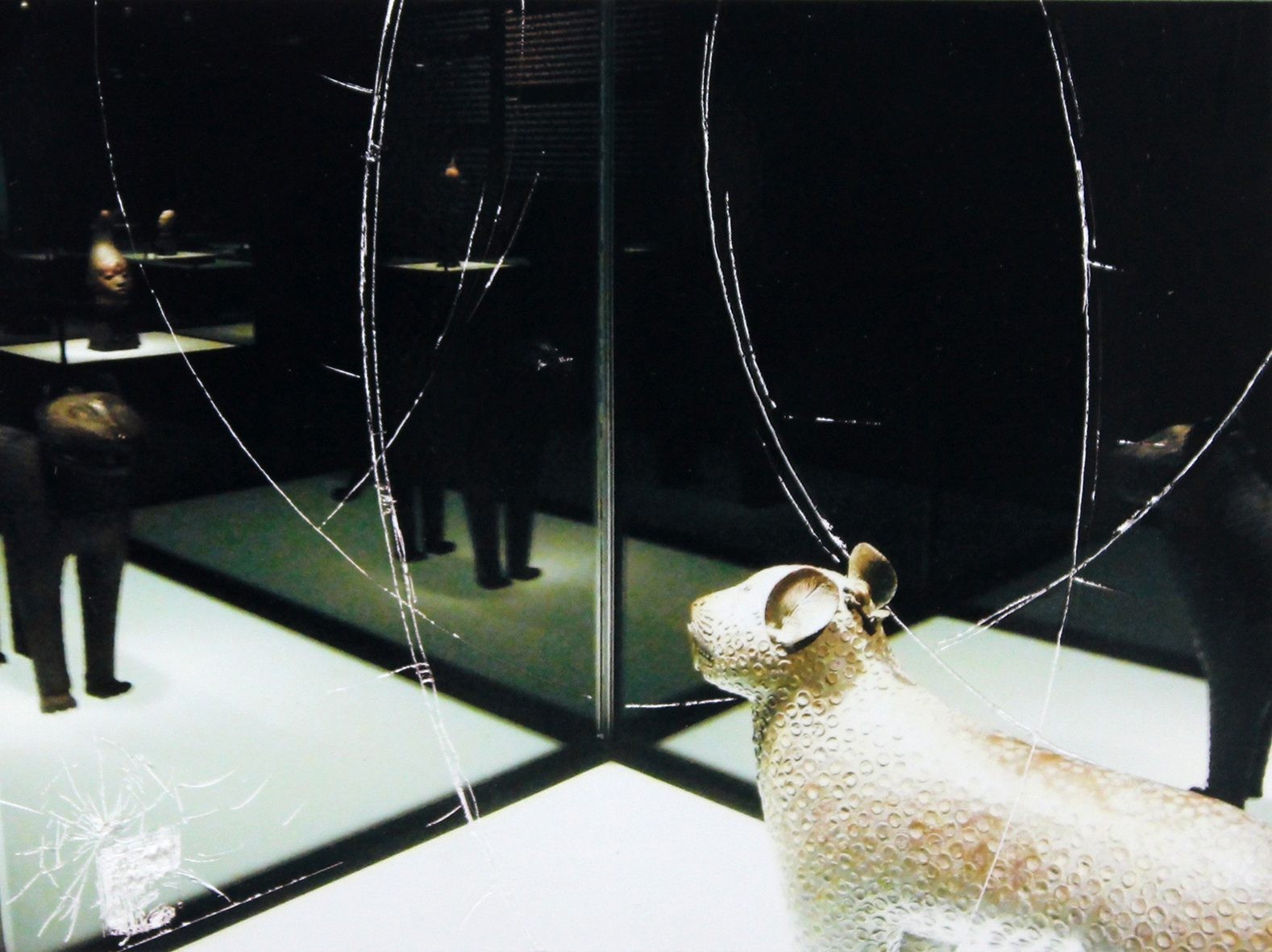 Artificial Facts / Künstliche Tatsachen