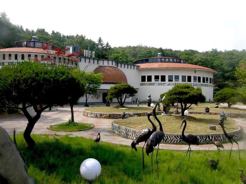 (Still) Adressing Stereotypes - Contemporary And