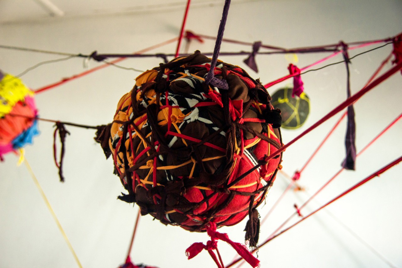 nstallation view of “Magia do pano”(Cloth Magic), 13.01.2022. Photo: Ildefonso Colaço