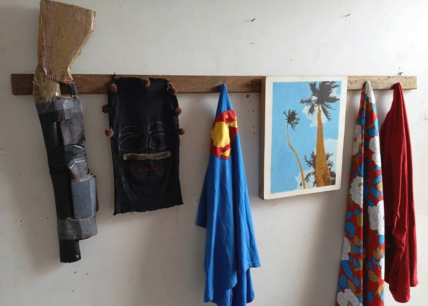 Francisco Pinto, Only the Brave 121 x 130 x 15 cm. Installation. Courtesy of the artist.